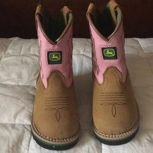 💕💚Toddler boots 💕💚